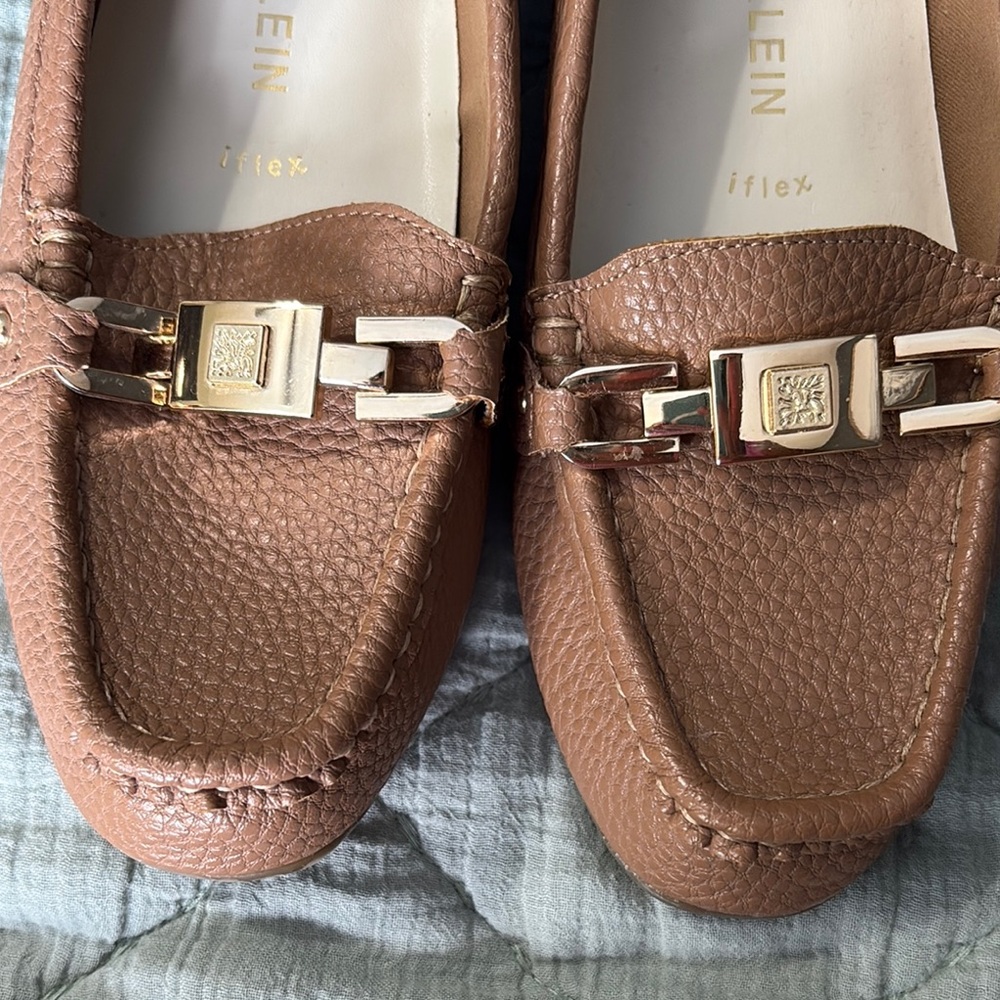 Anne Klein iFlex Brown Leather Loafers with Gold Accent - Picture 4 of 4